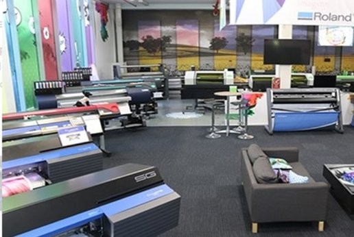 Servis-in-tehnicna-podpora_3/rsz_2demo_center_s